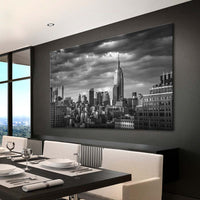 EMPIRE STATE B&W